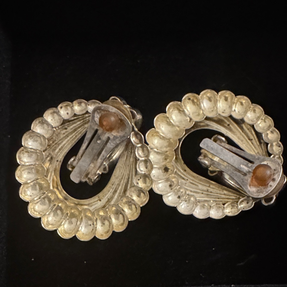 Sophisticated Silver Loop Earrings - image 3